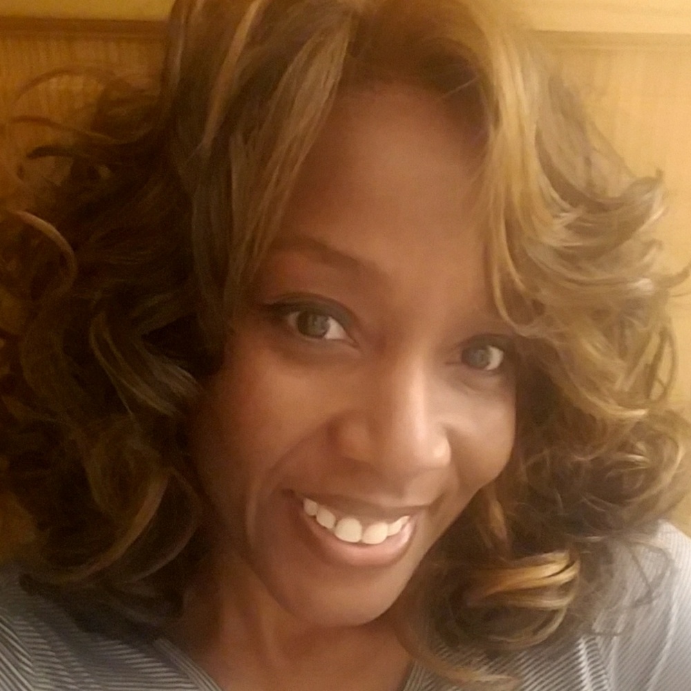 Meet your Posher, Norrisa